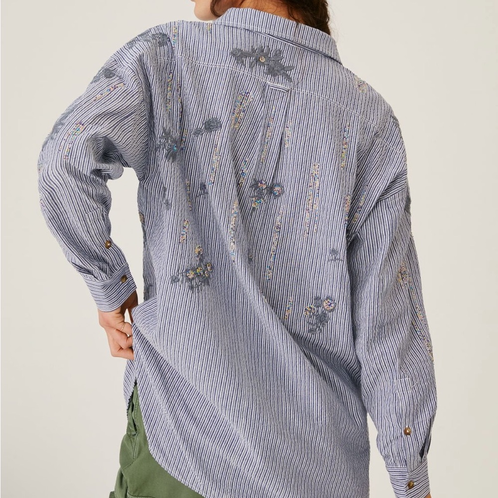 Pilcro Embroidered Button Down Shirt - Picture 2 of 9